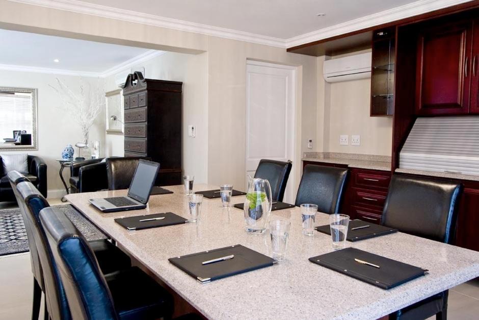 Forest Manor Boutique Guesthouse Umhlanga Luaran gambar